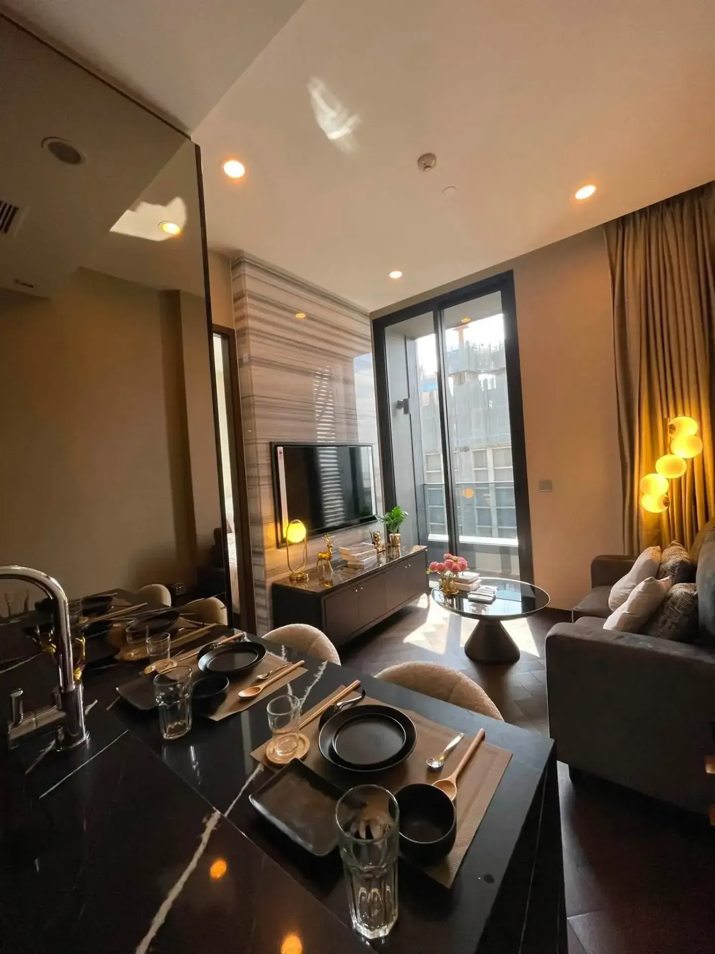 ให้เช่า คอนโด The ESSE Sukhumvit36 - Super Luxury Residence
