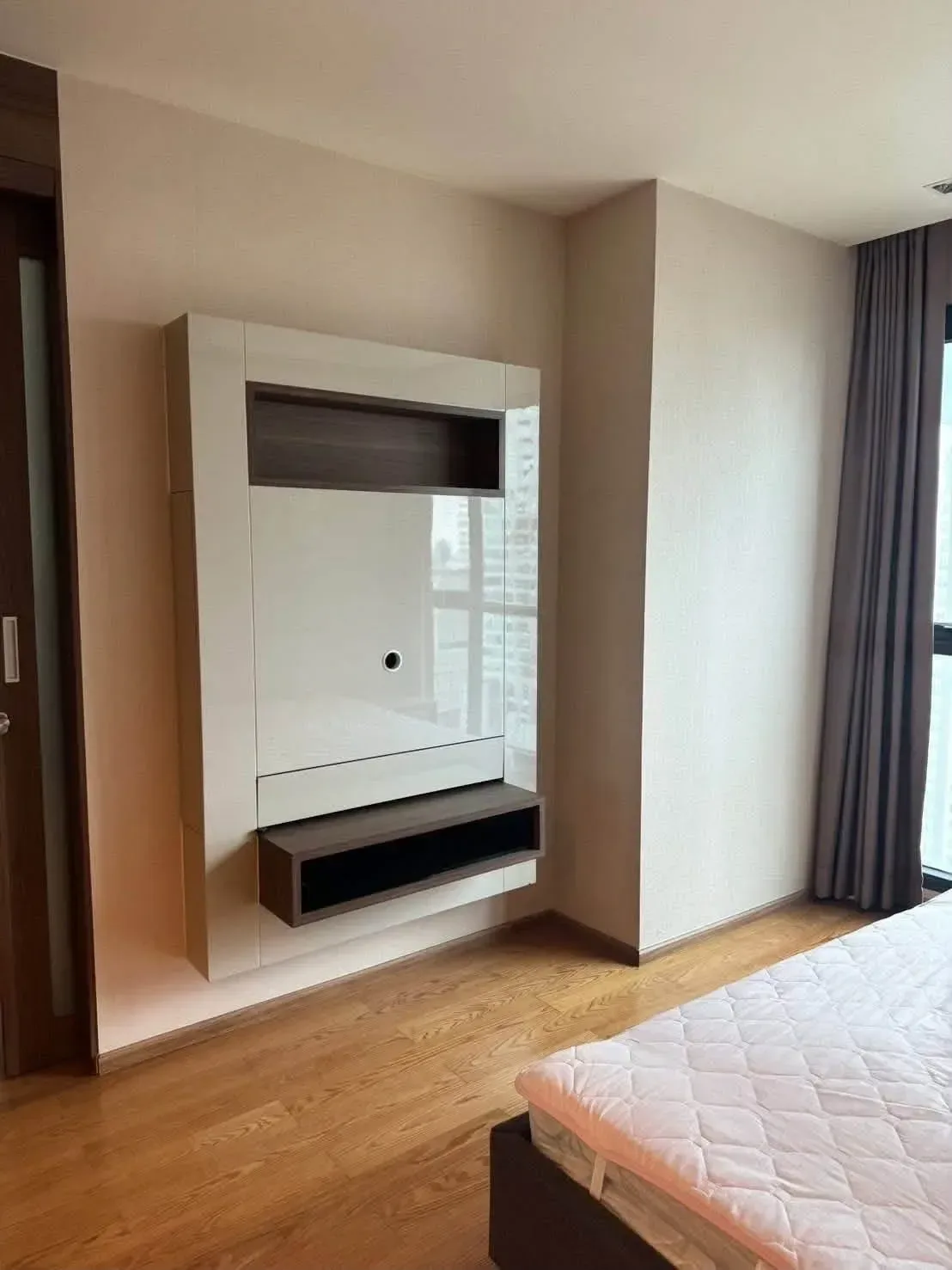 ให้เช่า คอนโด The Address Sathorn view 3